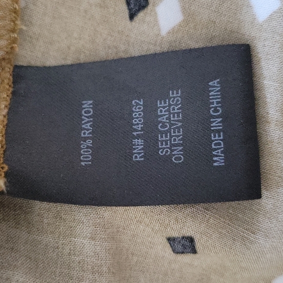 Torrid Tank Top - Picture 8 of 9